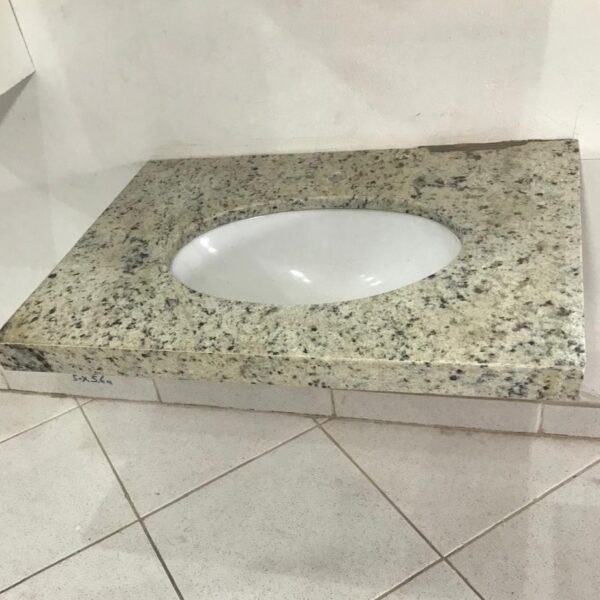 Bancadas Granito Fortaleza Lavatorio 1b1 Bancada em Granito Fortaleza para Lavatório com Cuba e Válvula