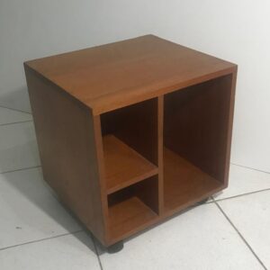 Módulo Gabinete para CPU em Madeira de Cedro com Rodízios