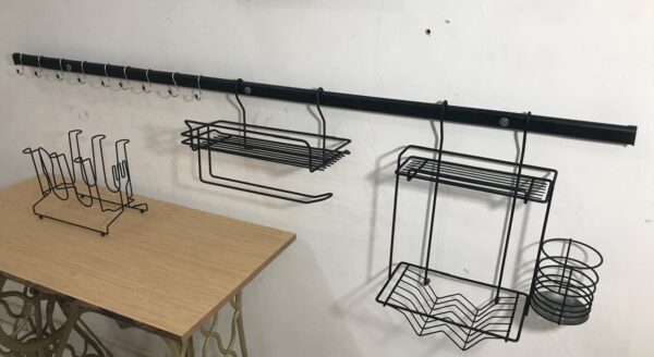 10- Kit Aramado de Cozinha Premium Preto Fosco com Barra e